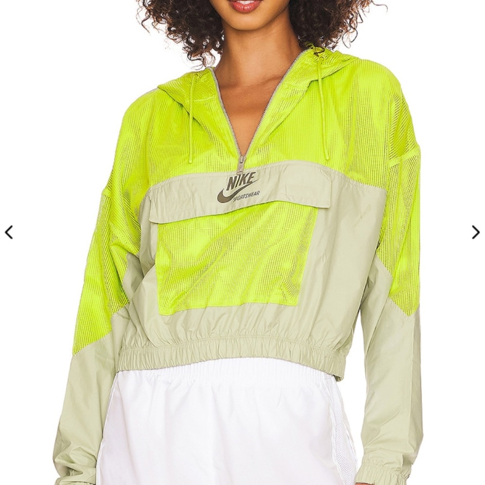 Nike Mesh Sport Jacket Size M